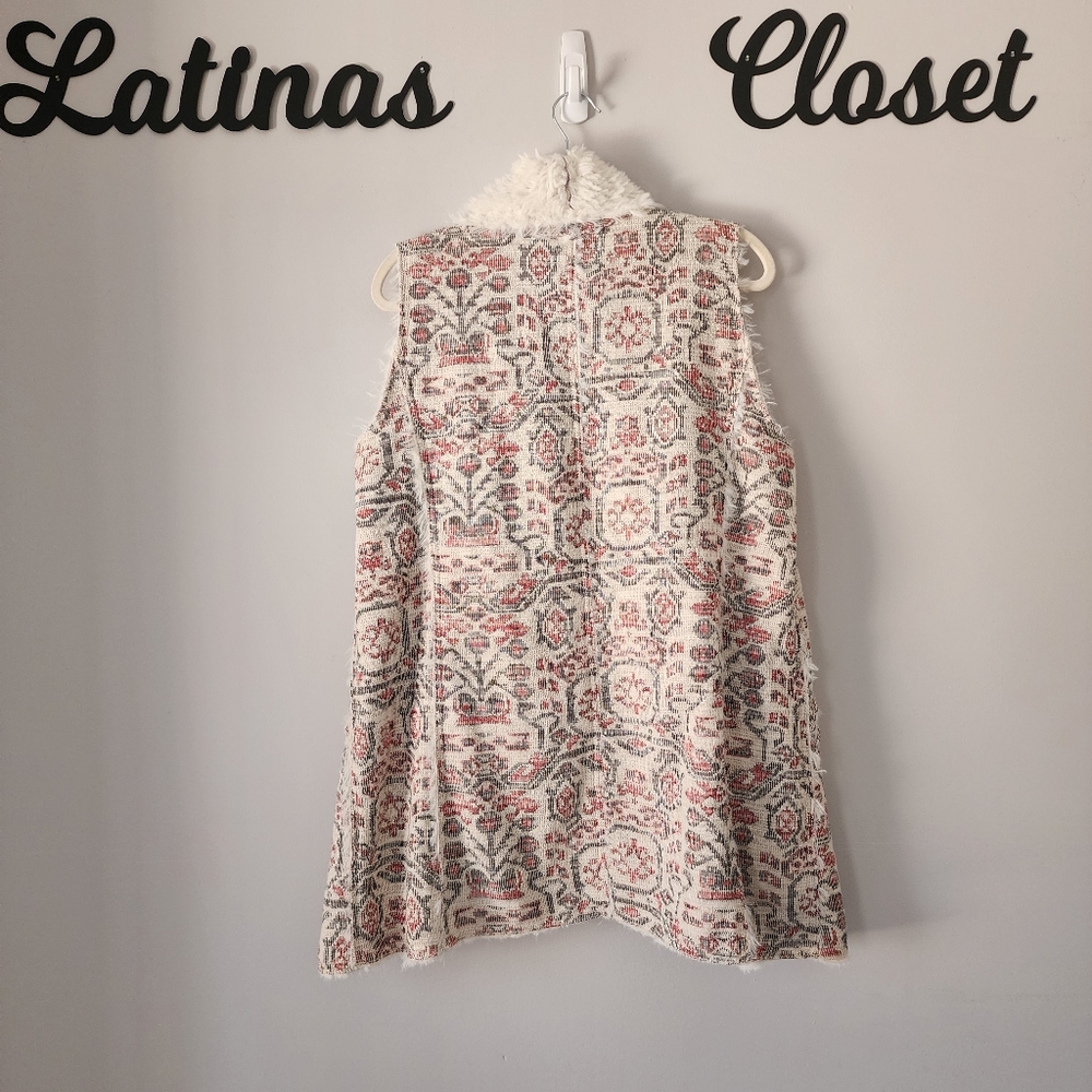 Anthropologie Hei Hei Jacquard Aztec Print Faux Fur Vest Size Large - Picture 7 of 11